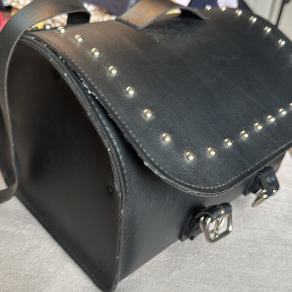 Willie & Max Black Magic Sissy Bar Bag Motorcycle Riding Biker Saddlebag - Picture 7 of 12